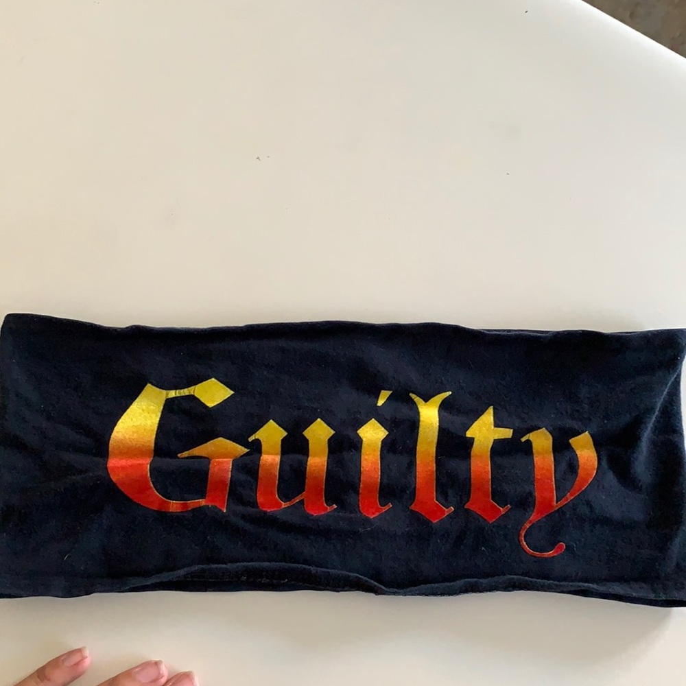 Graphic bandeau top